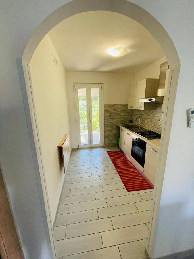 Apartmán La Casa Di Nonna Attilia Fondi Exteriér fotografie